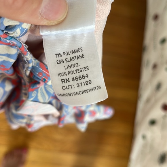 Beachingo one piece swimsuit - girls size 2 - Picture 7 of 10